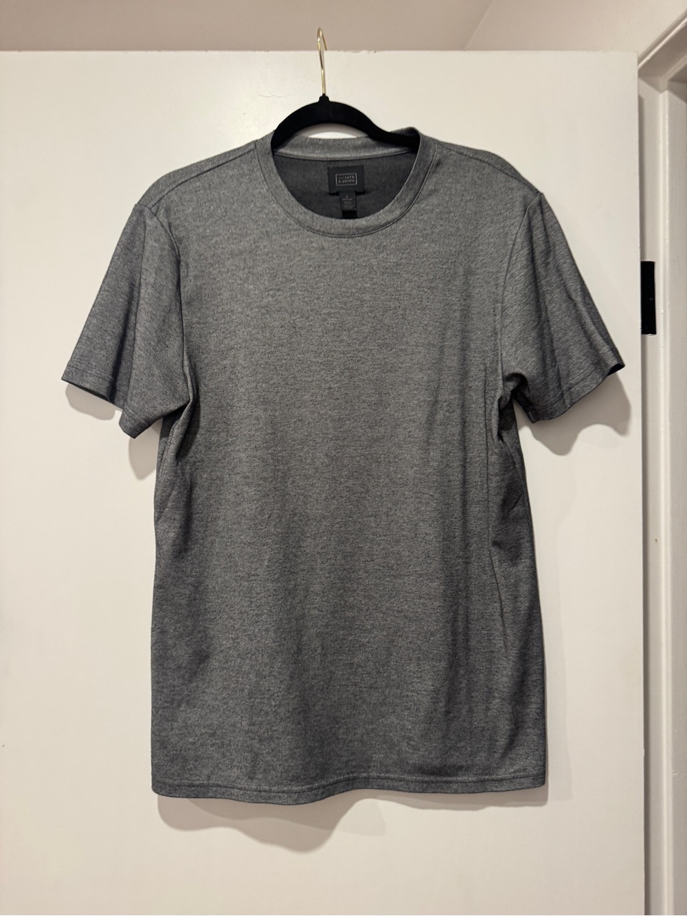 14th & Union Gray Performance Crew Neck T-Shirt | Size Medium